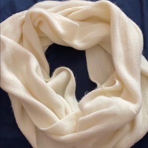 Infinity scarf